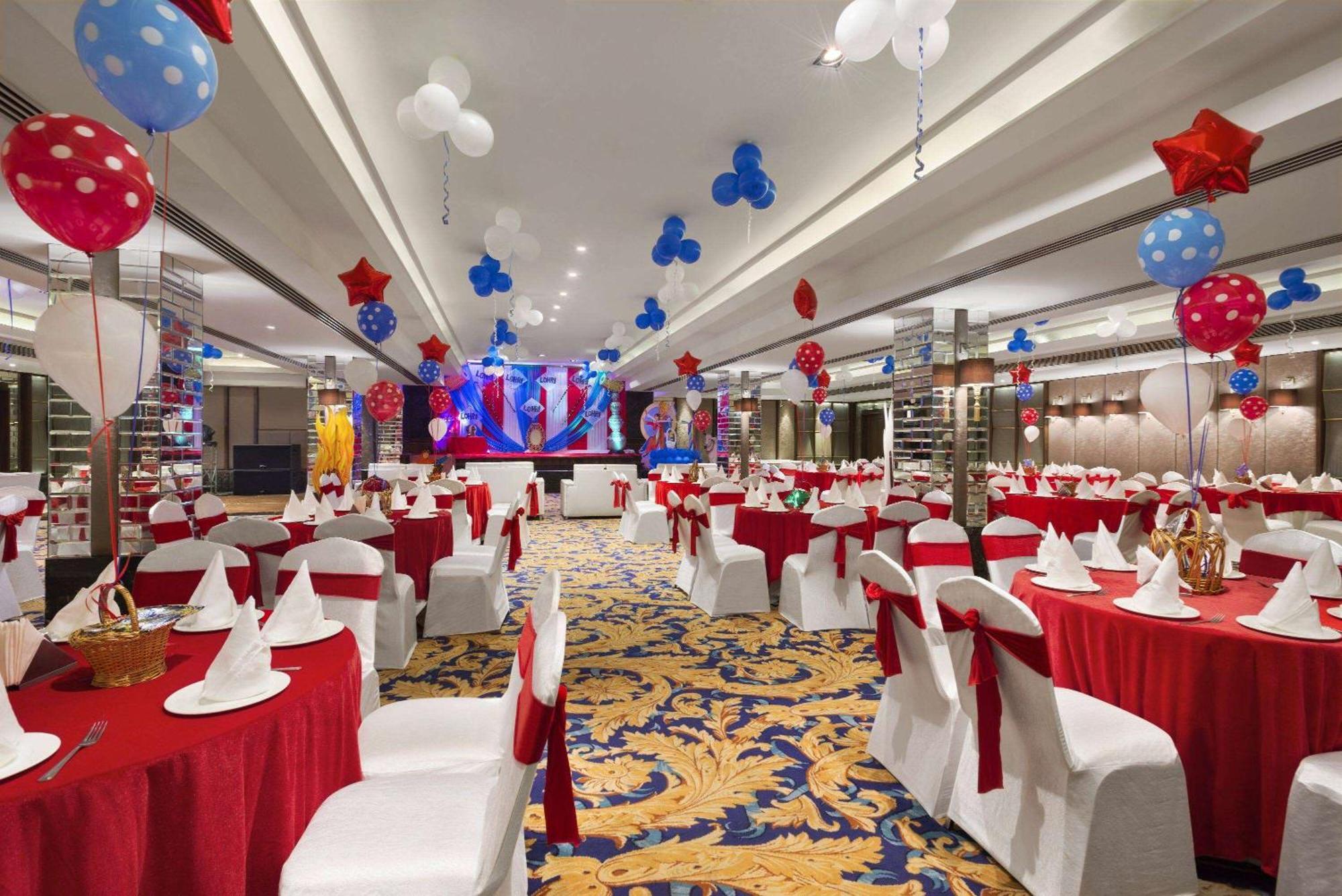 Ramada By Wyndham Jalandhar City Center Exterior foto